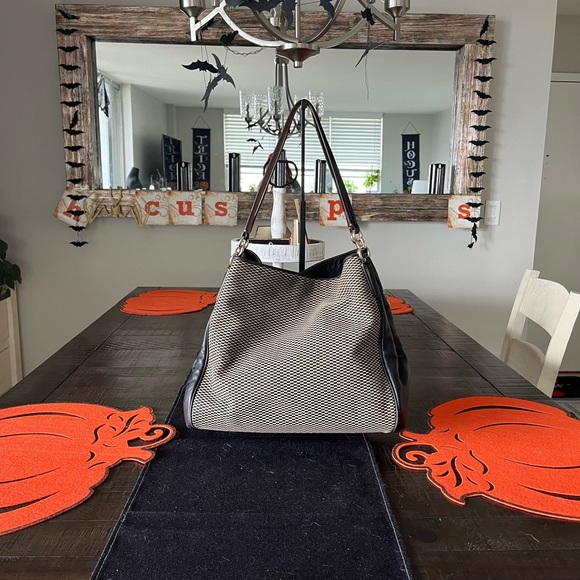 Coach Purse - Picture 3 of 10